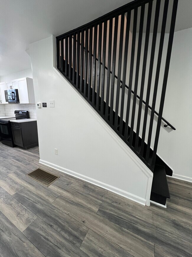 Foto del edificio - 912 Pennell St