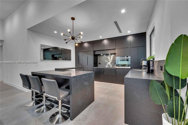 Foto del edificio - 155 NW 51st St