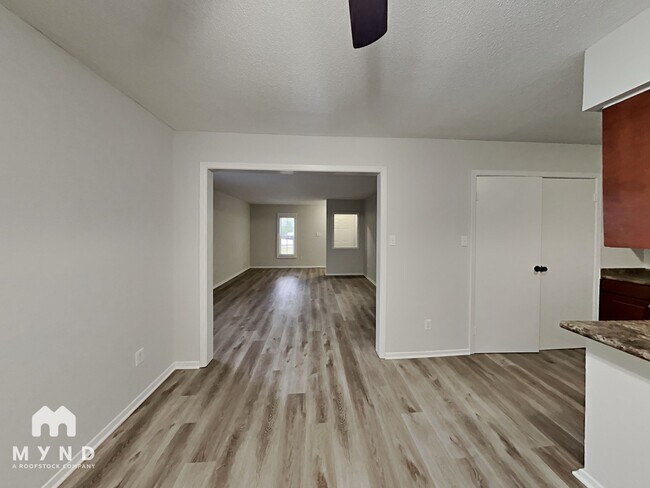 Building Photo - 3887 Brandy Ave