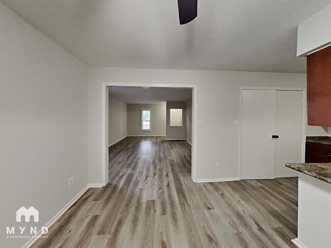 Foto del edificio - 3887 Brandy Ave