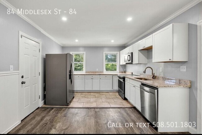 Foto del edificio - 84 Middlesex St