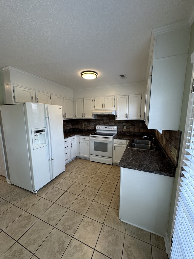 Foto del edificio - 23 Upton Ct Dr