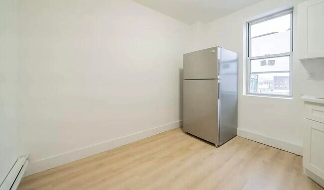 Foto del edificio - 163 3rd St