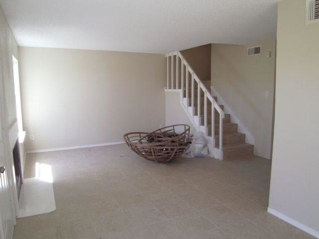 Foto del edificio - 7050 Inwood Park Dr