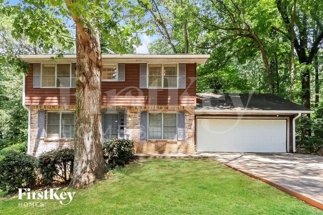 Building Photo - 632 Bralorne Dr