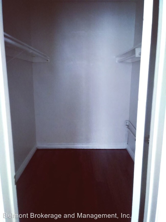 Foto del edificio - 3374-3378 Josephine St