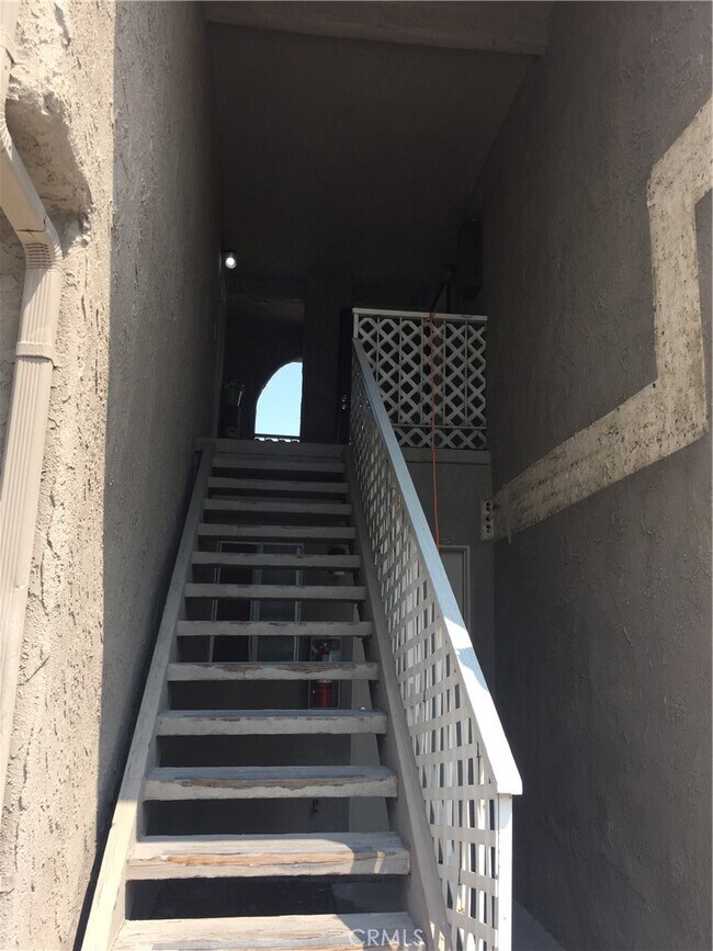 Foto del edificio - 17011 Sims Lane