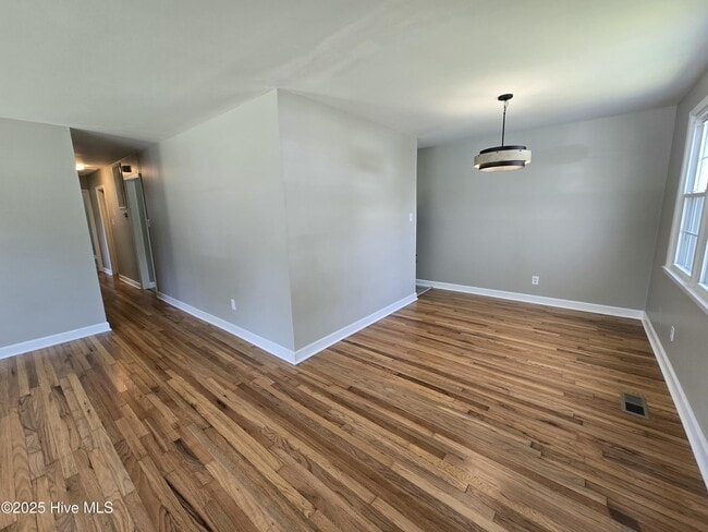 Foto del edificio - 801 Barn St