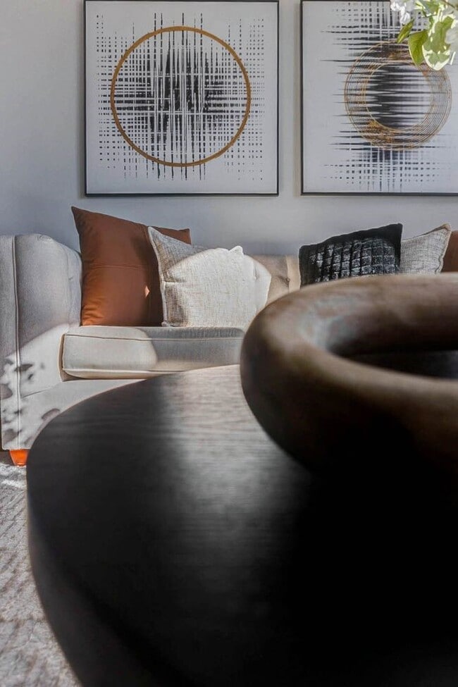 Building Photo - 4805 Paula St