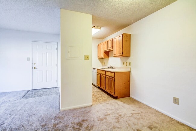 Building Photo - Berkshire Apartments