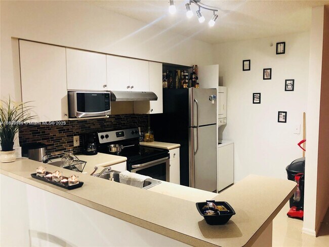 Foto del edificio - 5091 NW 7th St