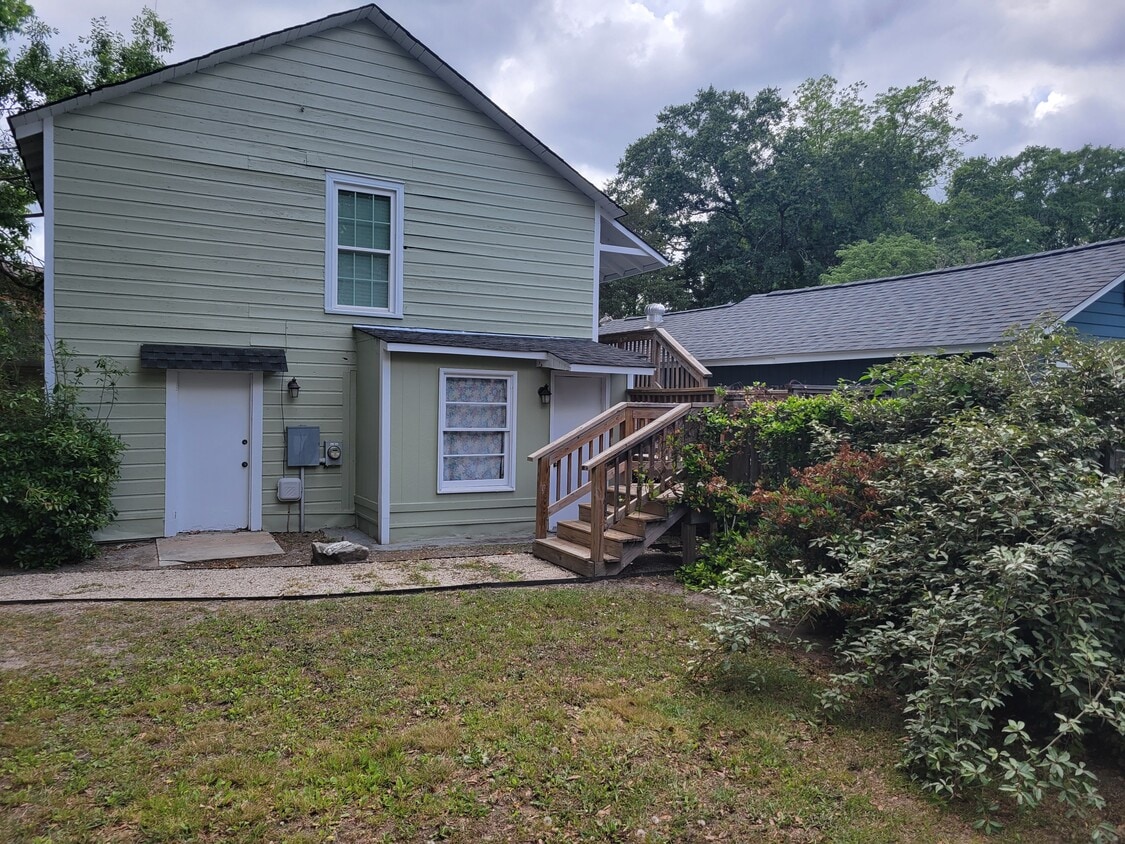 1103 N Elm St, Lumberton, NC 28358 House Rental in Lumberton, NC