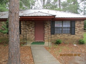 Building Photo - 2513 Beachview Dr