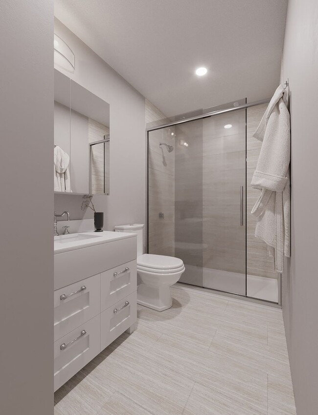 Interior Photo - 190 North Shore