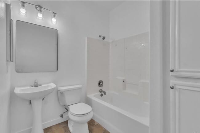 Foto del edificio - 11442 Via Rancho San Diego