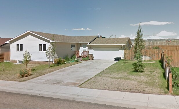 Primary Photo - 2615 S 18th St