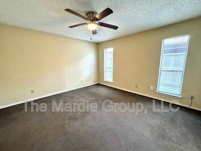 Building Photo - 13217 Fall Manor Dr