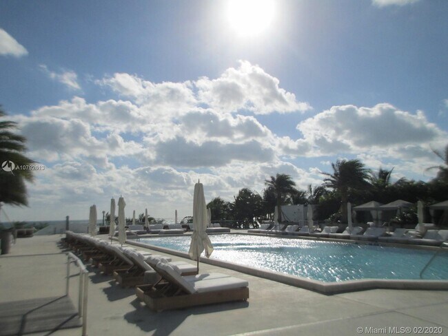 Foto del edificio - 2301 Collins Ave