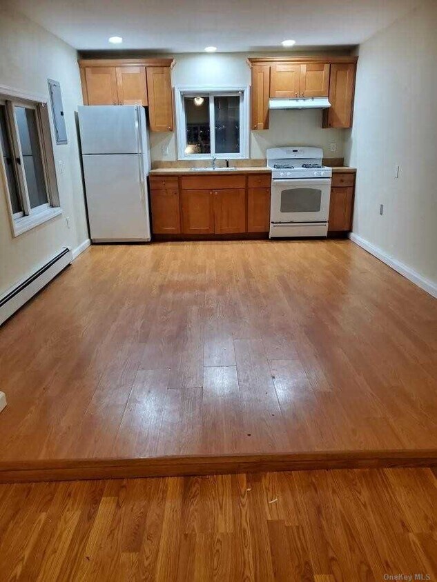 Foto principal - 123 Williamson St