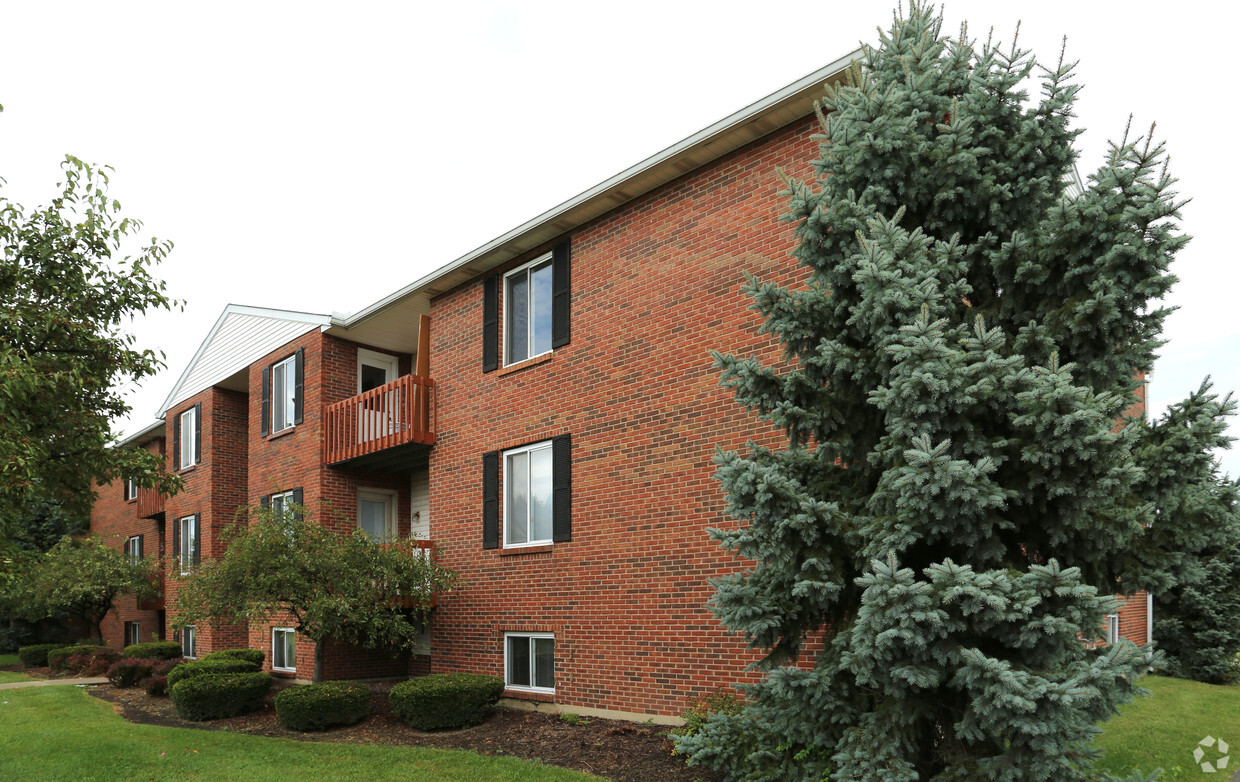 Foto principal - 812 Gordon Smith Blvd