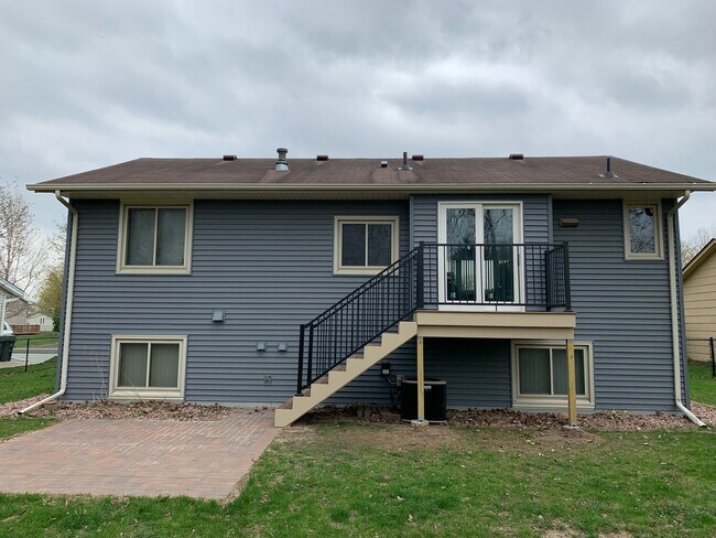 Building Photo - 4317 158th Ct W