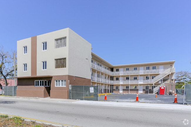 Building Photo - 1001-1003 NW 62nd St