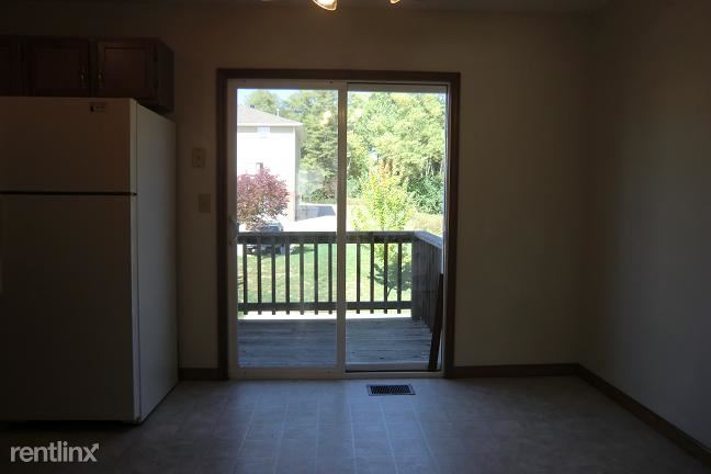 Building Photo - 209 Sandridge Dr