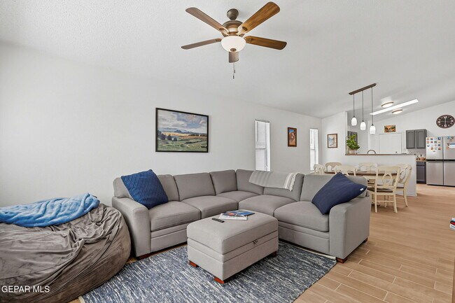 Foto del edificio - 11853 Auburn Sands Dr