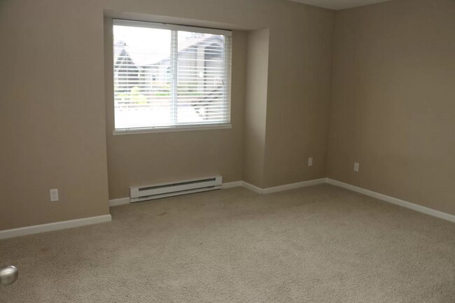 Bedroom - 9490 SW 146th Ter