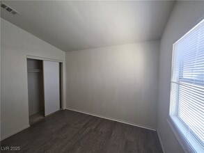 Building Photo - 5402 Night Swim Ln