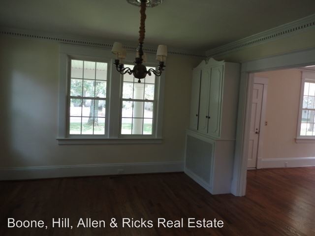 Building Photo - 4 br, 3 bath House - 210 Forest Hill Avenue