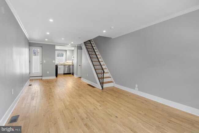 Foto del edificio - 313 Mercy St