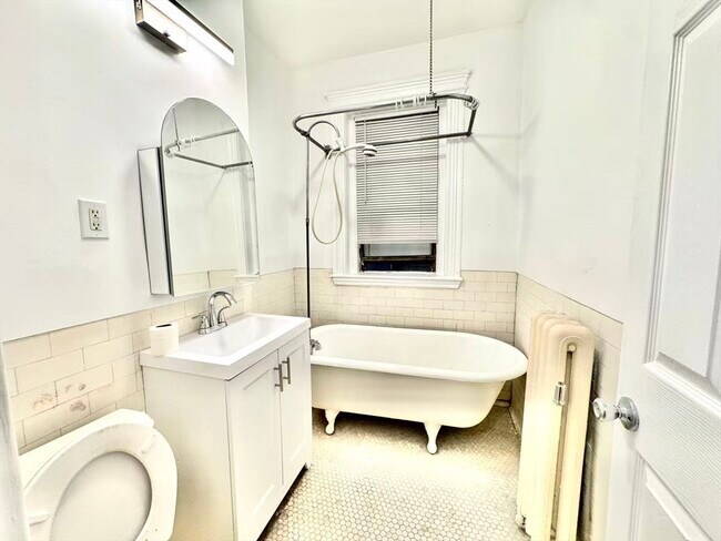 Foto del edificio - 52 Charlesgate E