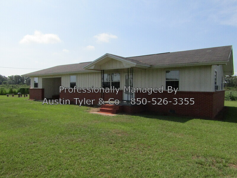 Primary Photo - 1665 Sharon Rd