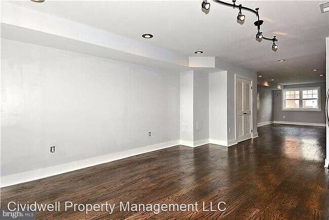 Foto del edificio - 3 br, 2.5 bath House - 1513 K St SE