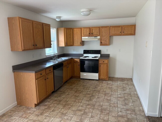 Building Photo - 606 Wood Duck Dr