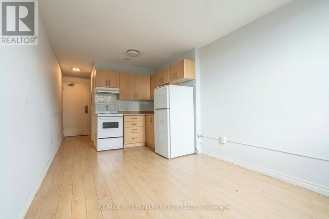 Photo du bâtiment - 798 Richmond St W