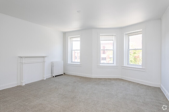 1BR, 1BA Plus - 80 metros cuadrados - Sala de estar - Campus Square