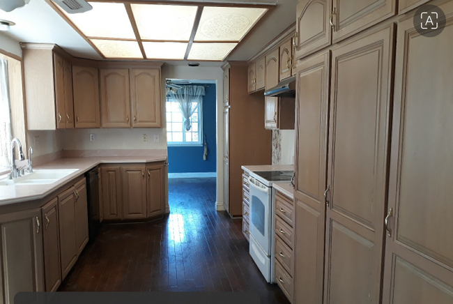 Foto del edificio - 20570 Missionary Ridge St
