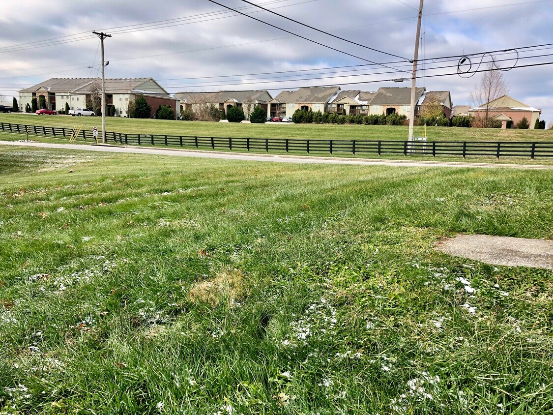 1000 Merrick Dr, Richmond, KY 40475 Townhome Rentals in Richmond KY