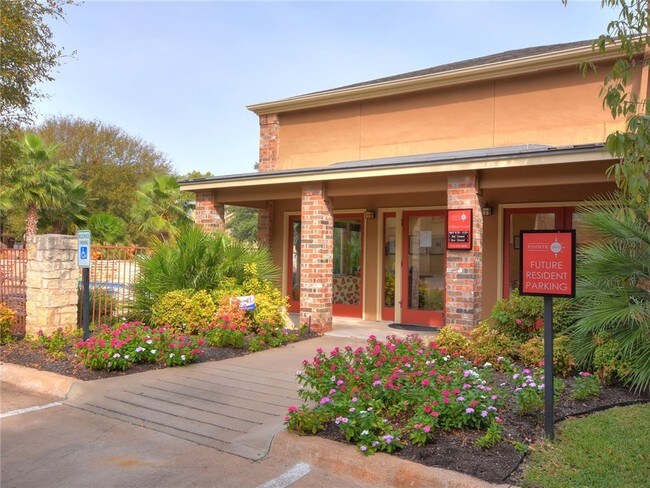 Building Photo - 6804 N Capital of Texas Hwy