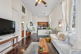 Building Photo - 408 N Tonti St