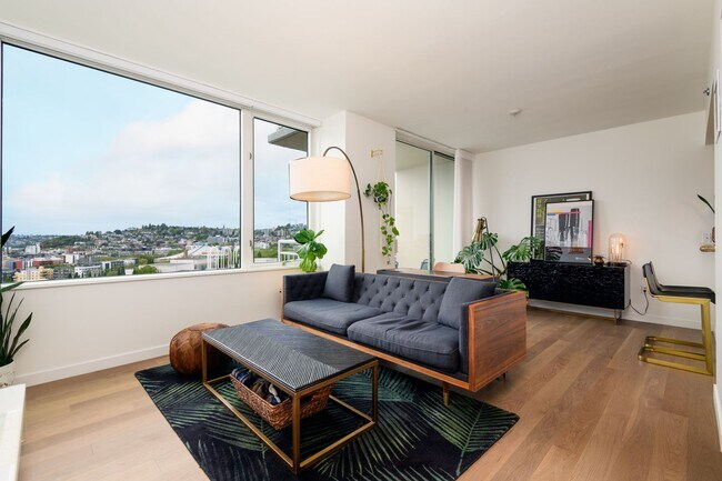 Foto del edificio - Seattle Heights Condominiums ~ Belltown