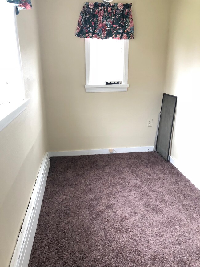 Foto del edificio - 894 Venetia Rd