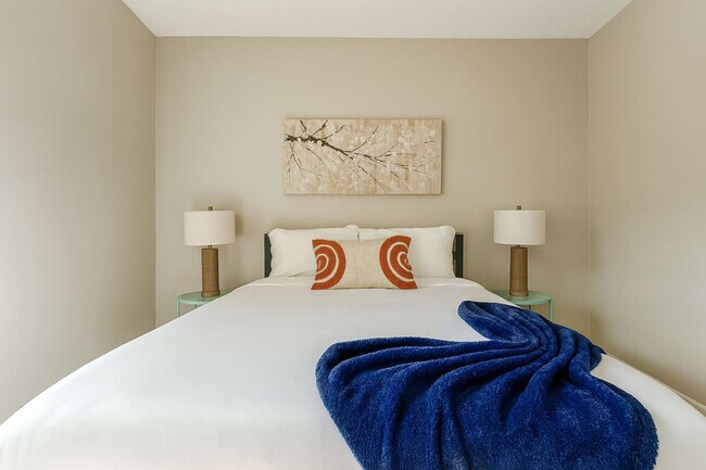 Foto del edificio - 6225 Saratoga Blvd