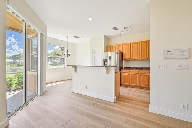 Building Photo - ~ Waterfront Condo with Garage! ~ High End...