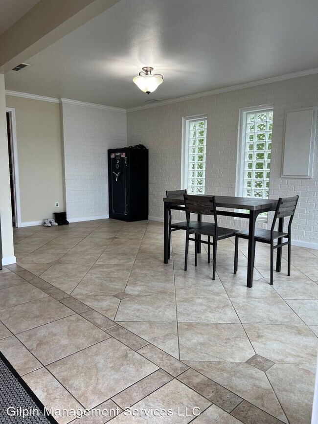Foto del edificio - 3 br, 2 bath House - 11411 N Lakeshore Drive