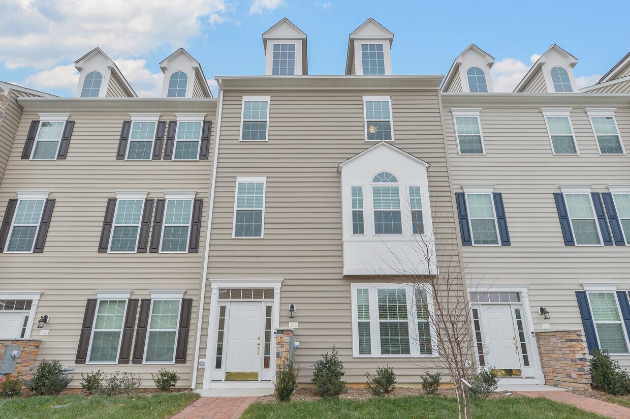 Meridian Crossing Community Apartments at 1 Kennedy Cir Bear, DE