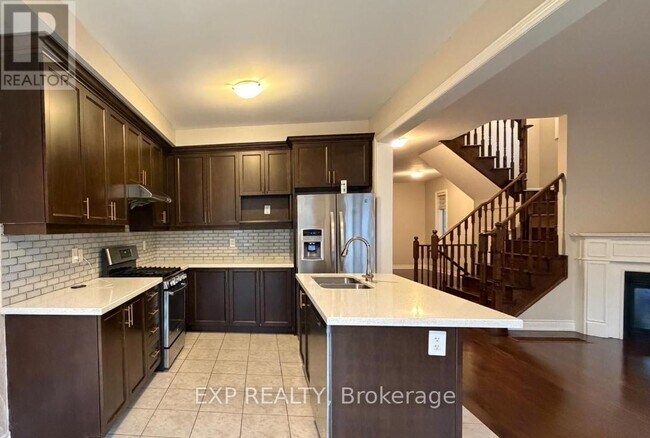 Photo du bâtiment - 12 Goodsway Trail