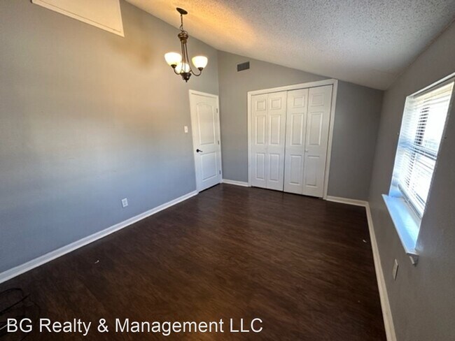 Foto del edificio - 2 br, 1.5 bath House - 475 N. Perkins Ferr...